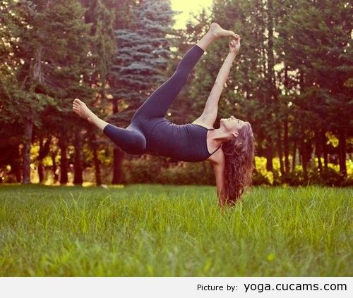 Yoga Long Cute by yoga.cucams.com